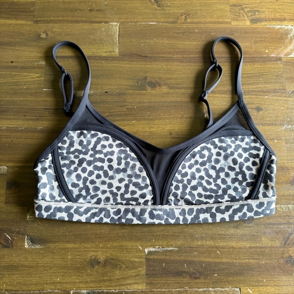 Lululemon Dance To Yoga Sports Bra